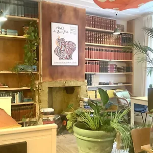 Bed & Breakfast Bookstor Atelier, Den Haag